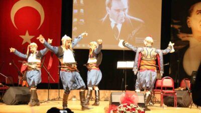 Milli Eğitim Bakanlığının “Köklerden Geleceğe” sloganıyla hayata geçirdiği Türkiye Yüzyılı