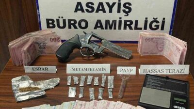 Kütahya’nın Tavşanlı ilçesinde düzenlenen uyuşturucu operasyonunda yakalanan 1 kişi tutuklandı.