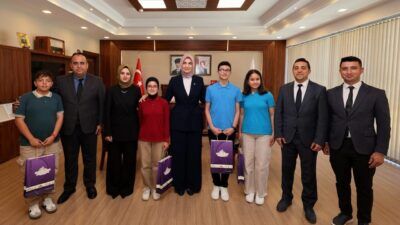 Afyonkarahisar Valisi Doç. Dr. Kübra Güran Yiğitbaşı, Dazkırı Kaymakamı Gizem